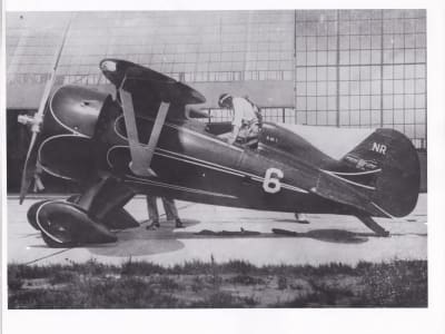 Hall Bulldog at Roosevelt Field NY with Bob Hall, left side view, August 22-28, 1932